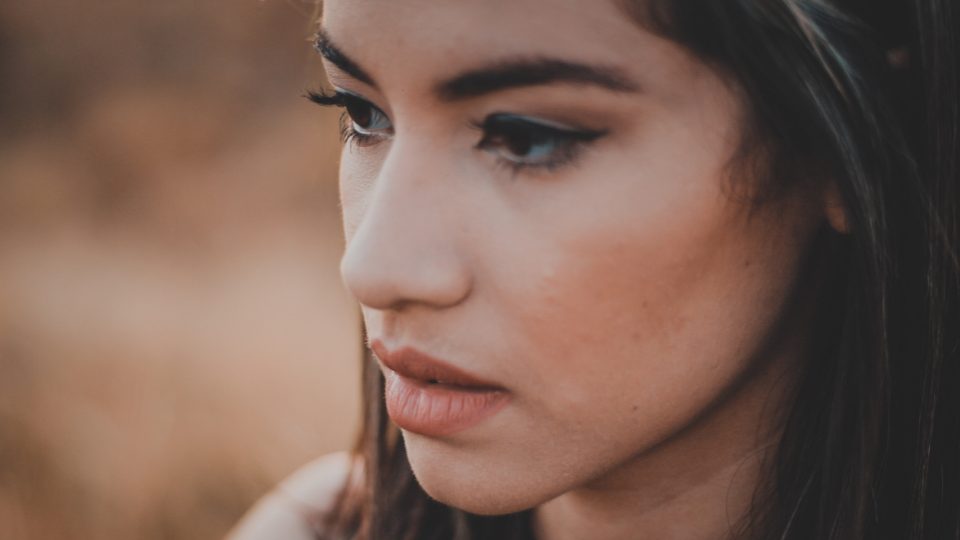 pregnant woman curious if abortion can worsen her mental health problems